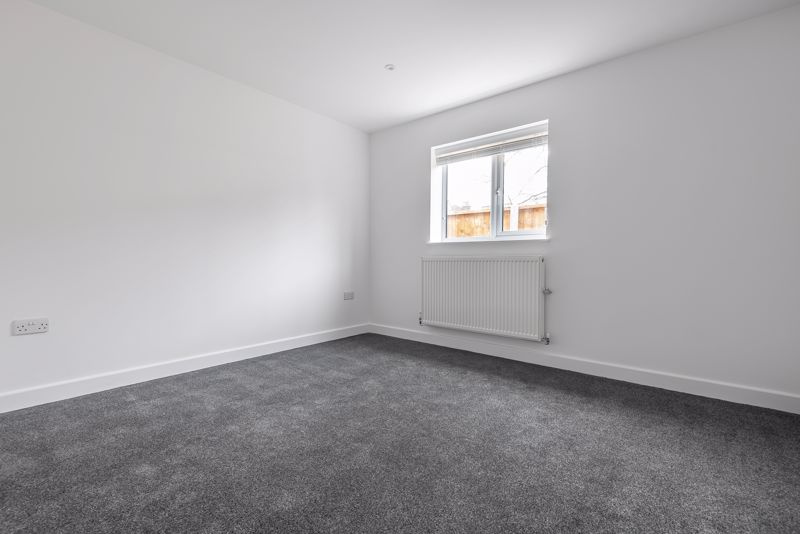 Bedroom- click for photo gallery